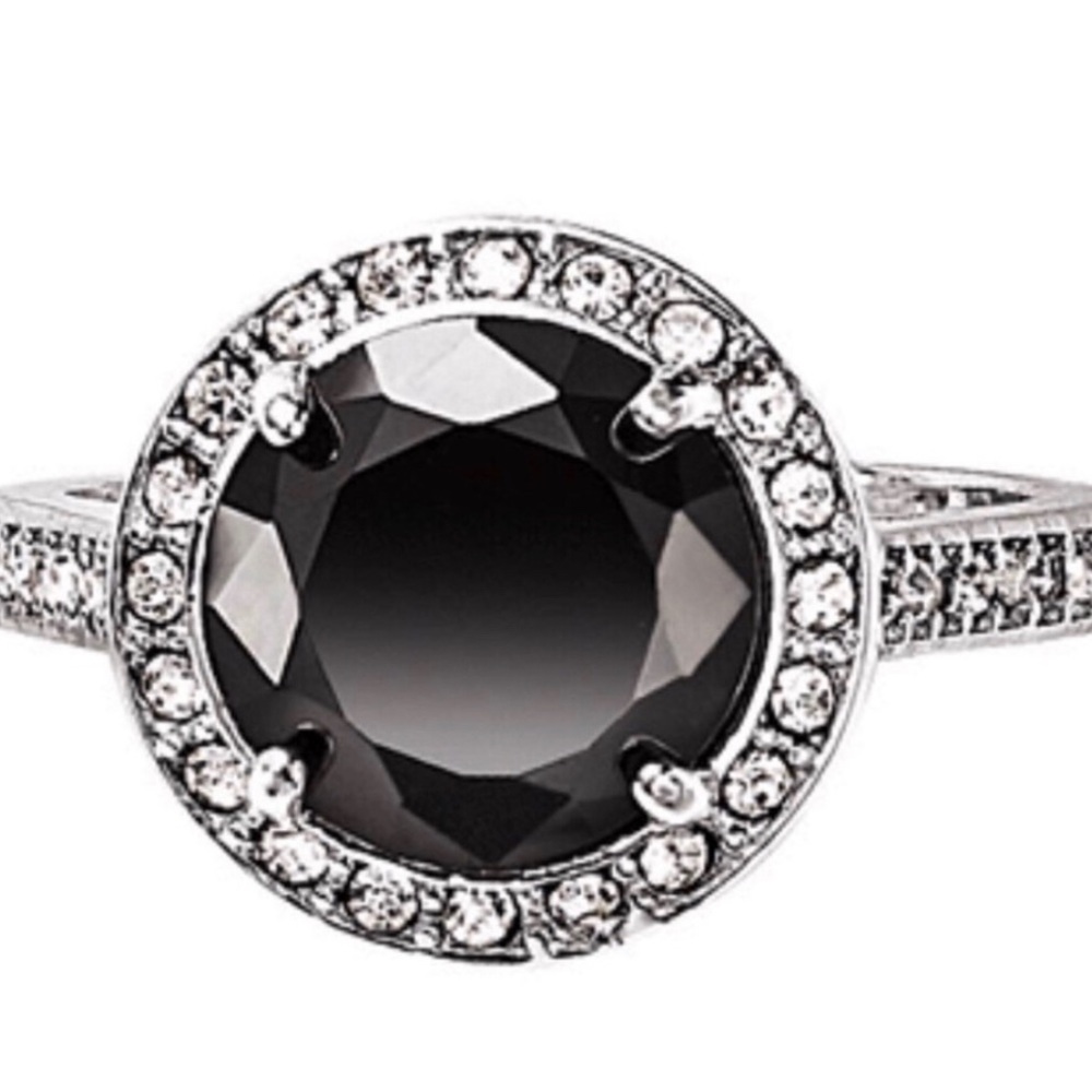 Avon Princess cut Faux engagement cocktail ring size 6 sliver tone